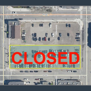 31st Street Parking lot closure